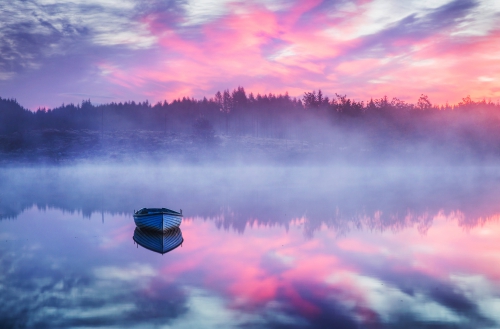 Y-Loch Rusky - Boat in the mist at Dawn -waynebrittle
